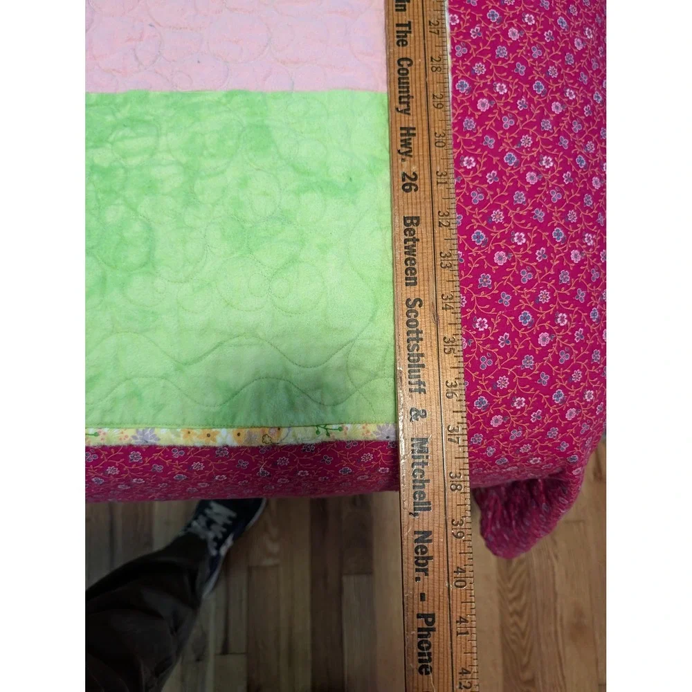 Handmade Patchwork Quilt Triangle Butterfly 42x37 High Desert Quilt Guild Green